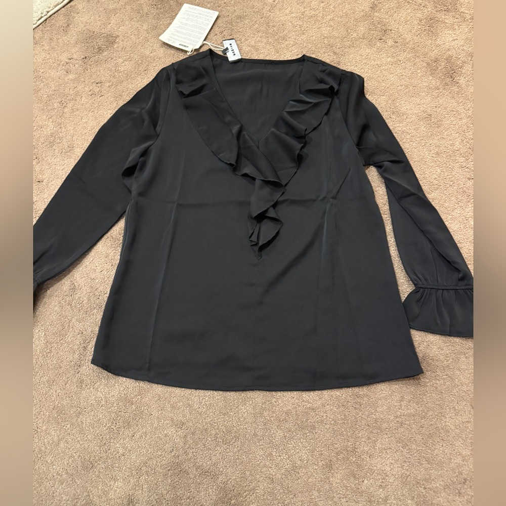 NWT ROCHAS PARIS Black‎ Ruffled Women's Top